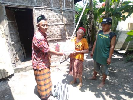 Santunan untuk Warga Nglorong